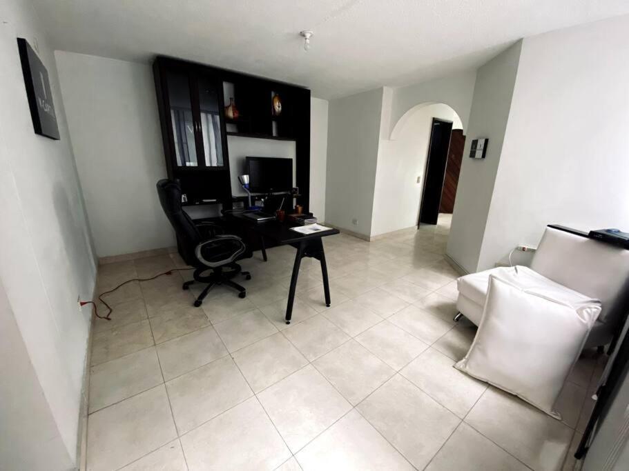 Apartamento Amoblado En Pinares Pereira Exterior foto